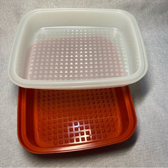 Tupperware Season-Serve Marinating Container - Picture 4 of 7